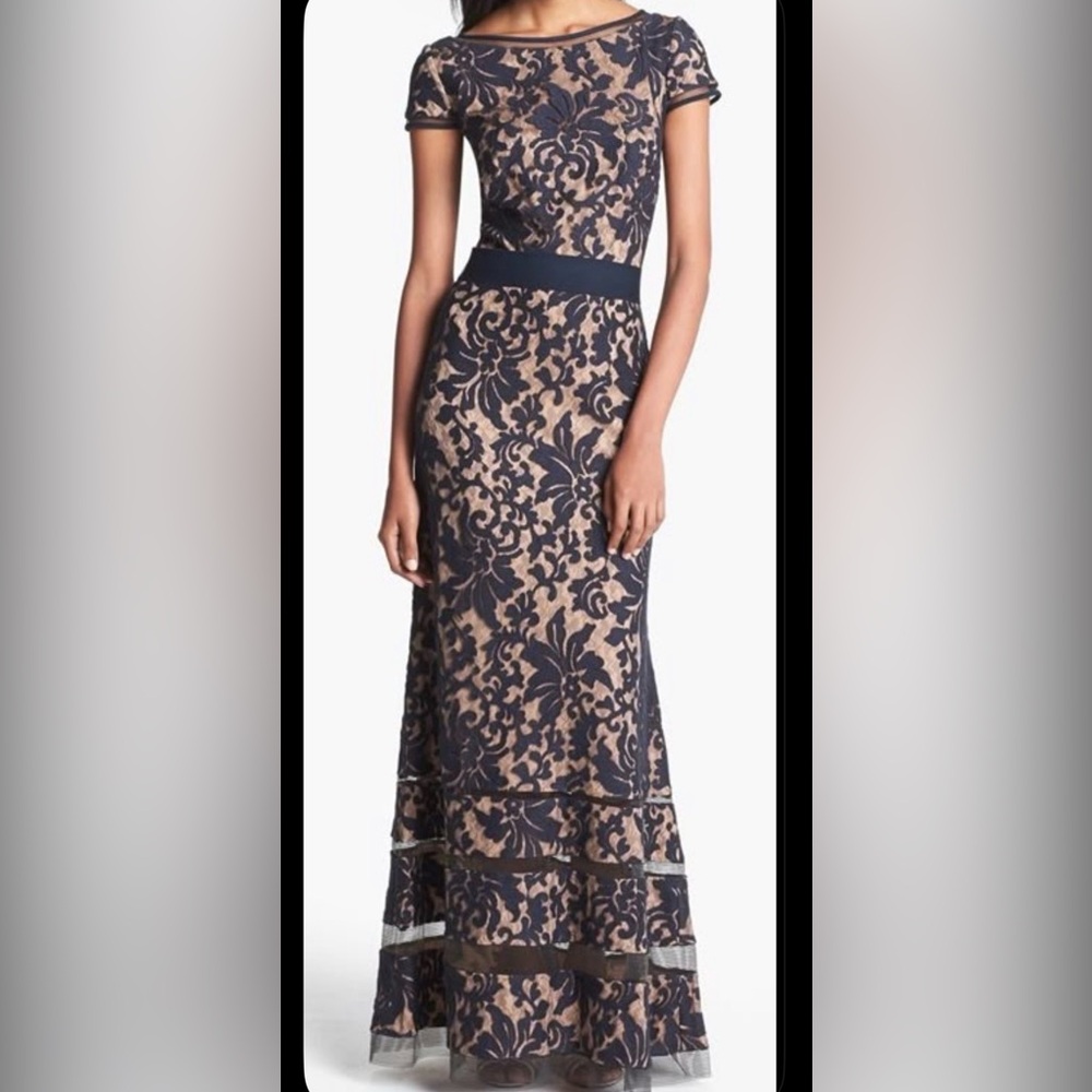 Tadashi Shoji A-Line formal Navy/Nude Lace Embroidered Overlay Maxi Dress 👗Sz 12